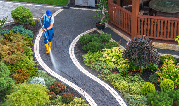 Why Choose Our Certified Pressure Washing Experts for Your Project Needs in Alcoa, TN?